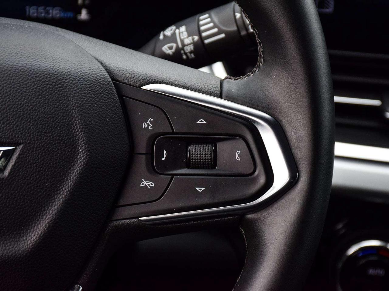 2026 Chevrolet Trax LT ~Heated Seats ~Carplay ~Blind Spot ~Camera Photo