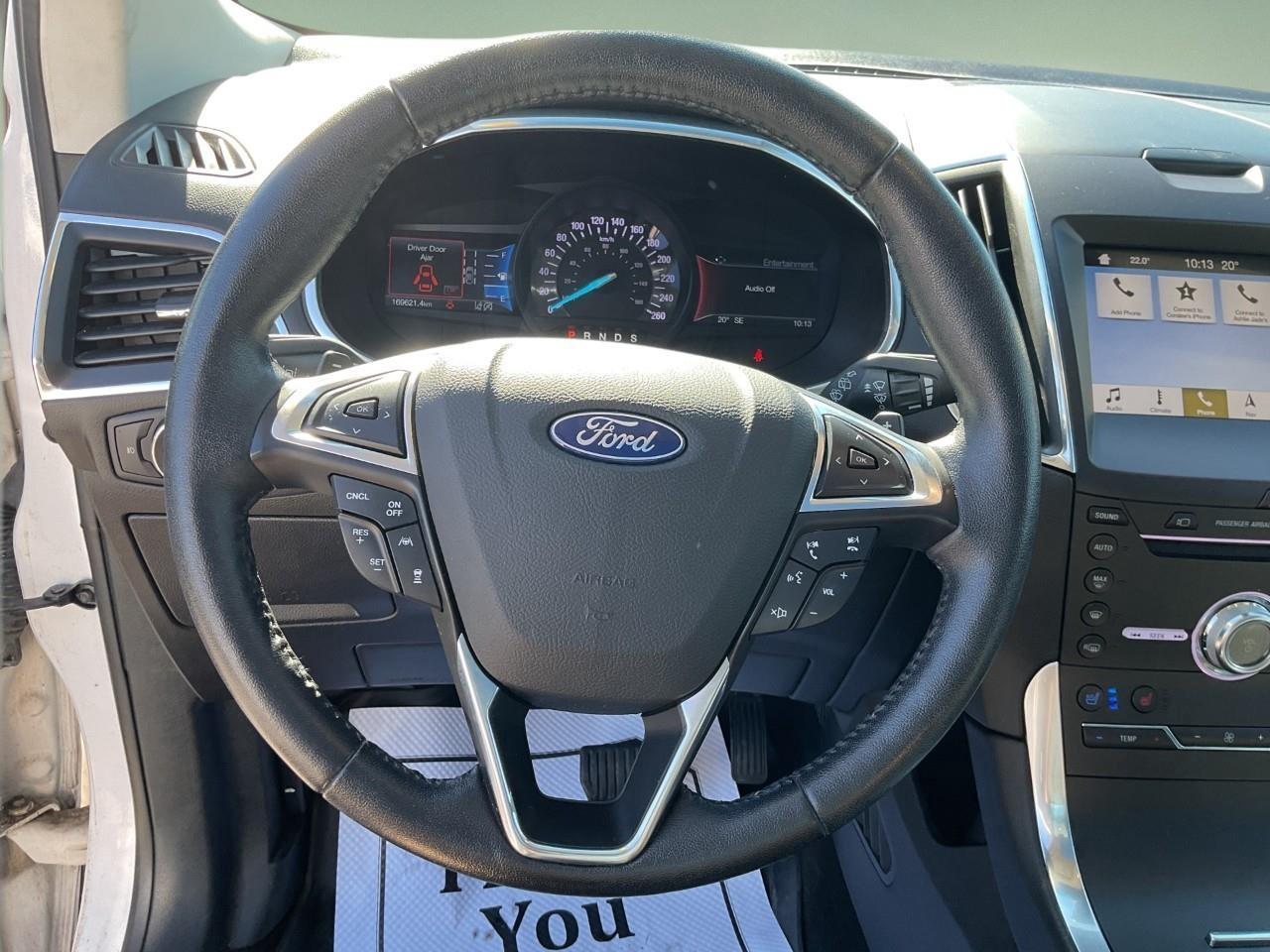 2019 Ford Edge TITANIUM 4DR ALL-WHEEL DRIVE Photo