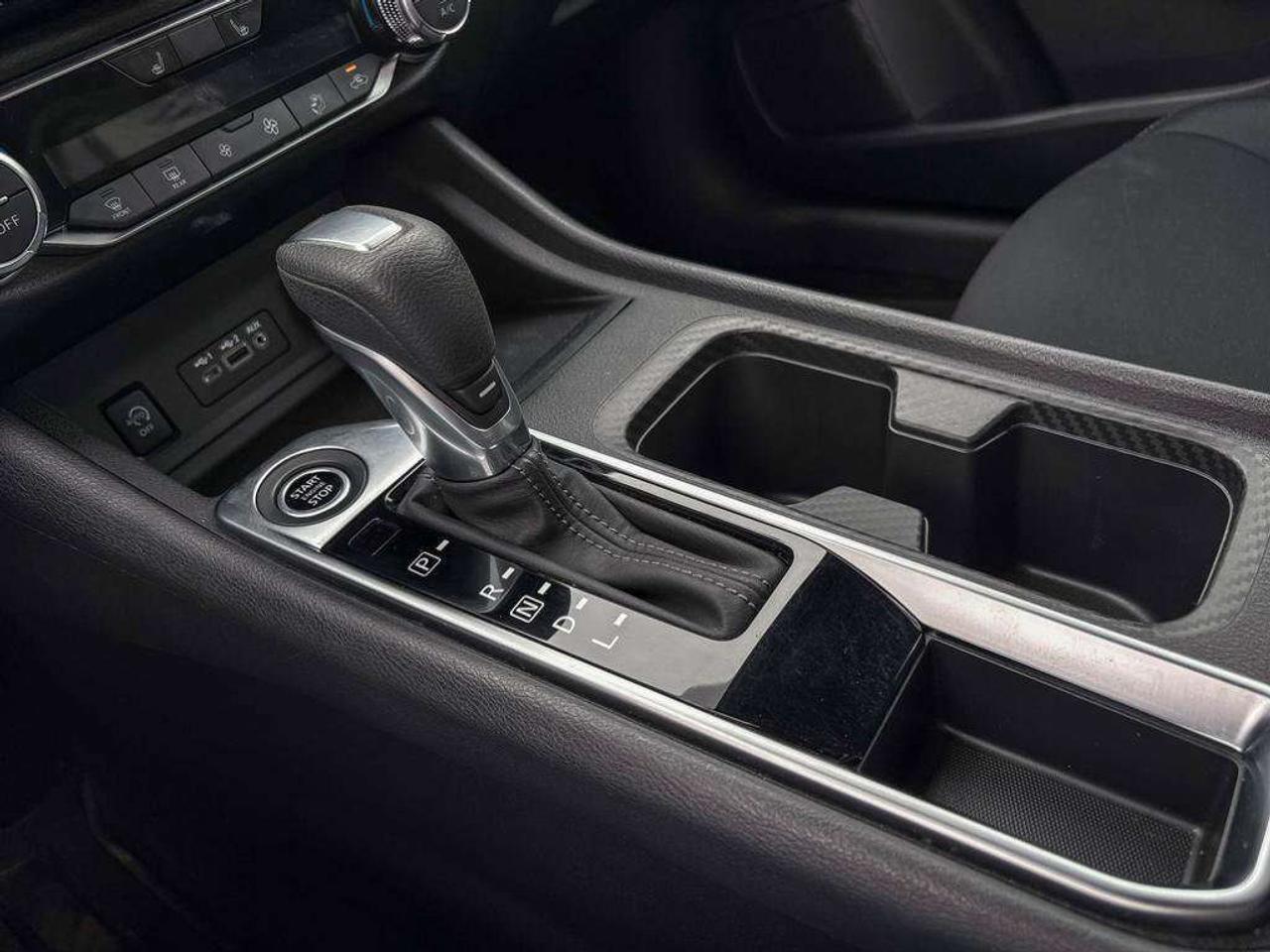 2024 Nissan Sentra SV   Apple Car Play   Android Auto   Heated Seats Photo