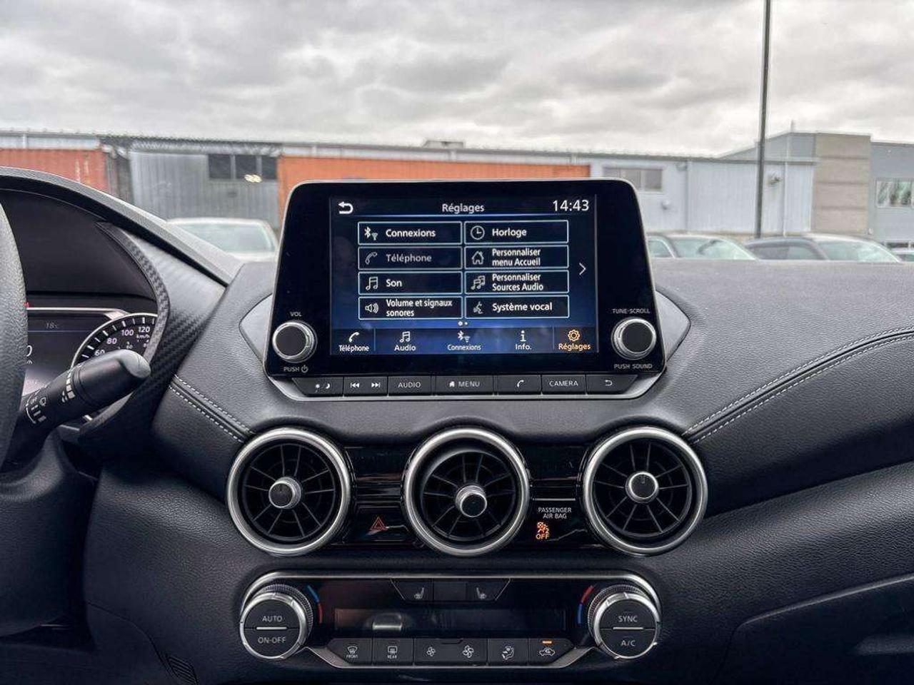 2024 Nissan Sentra SV   Apple Car Play   Android Auto   Heated Seats Photo