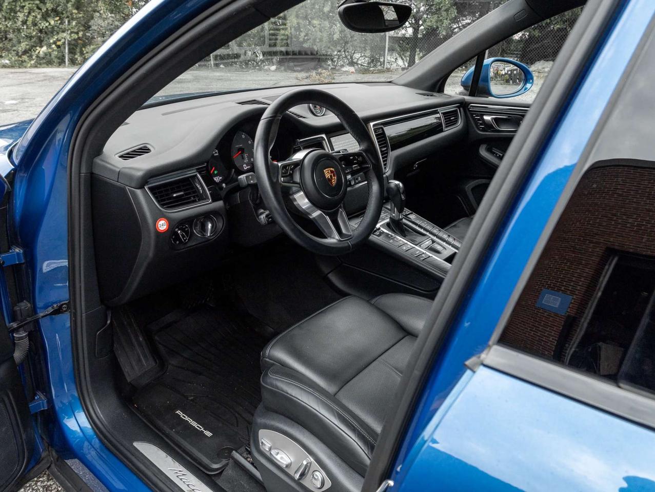 2015 Porsche Macan S -One Owner-Pano-Vent Seat-Navi-BOSE-340 HP-NO Accidents Photo