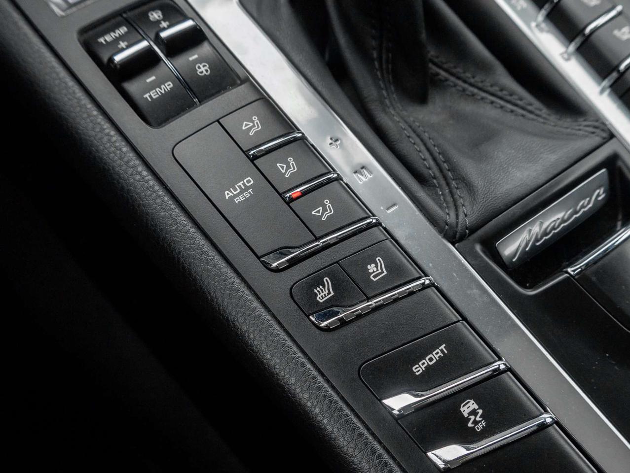 2015 Porsche Macan S -One Owner-Pano-Vent Seat-Navi-BOSE-340 HP-NO Accidents Photo