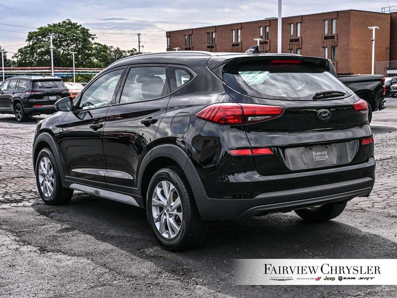 2019 Hyundai Tucson Preferred AWD AWD   HEATED SEATS   BLIND SPOT   BACK UP CAMERA   CARPLAY Photo