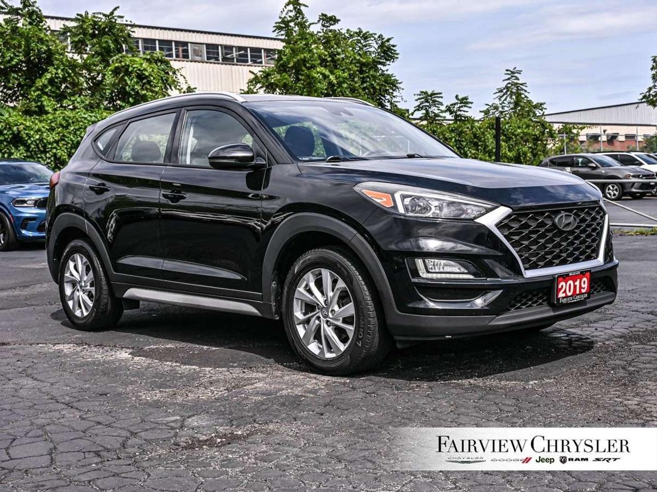2019 Hyundai Tucson Preferred AWD AWD   HEATED SEATS   BLIND SPOT   BACK UP CAMERA   CARPLAY Photo