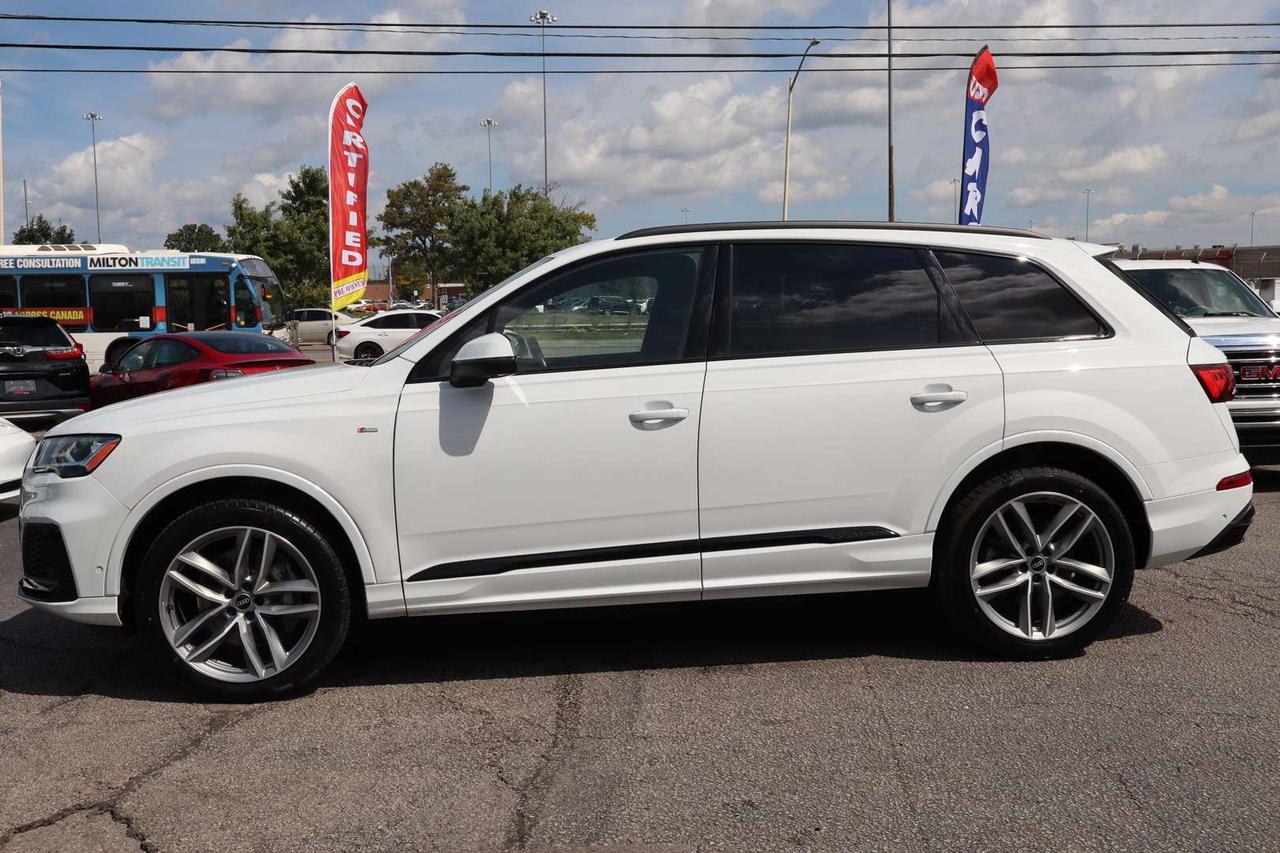 2021 Audi Q7 Progressiv S-Line   55 TFSI V6   Panoramic Sunroof Photo