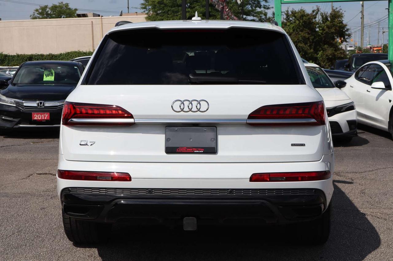 2021 Audi Q7 Progressiv S-Line   55 TFSI V6   Panoramic Sunroof Photo