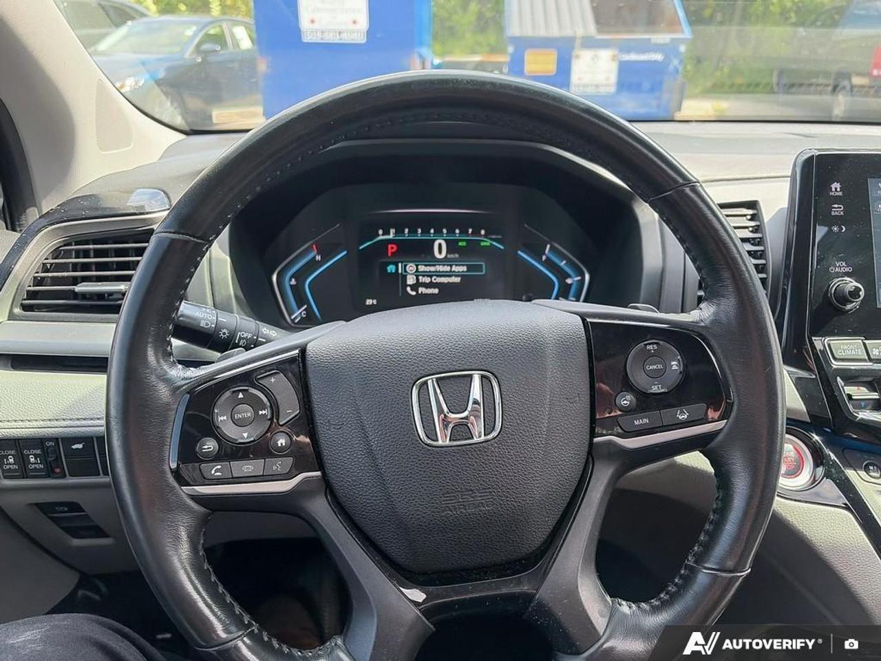 2019 Honda Odyssey Touring (A10) Passenger Van Photo
