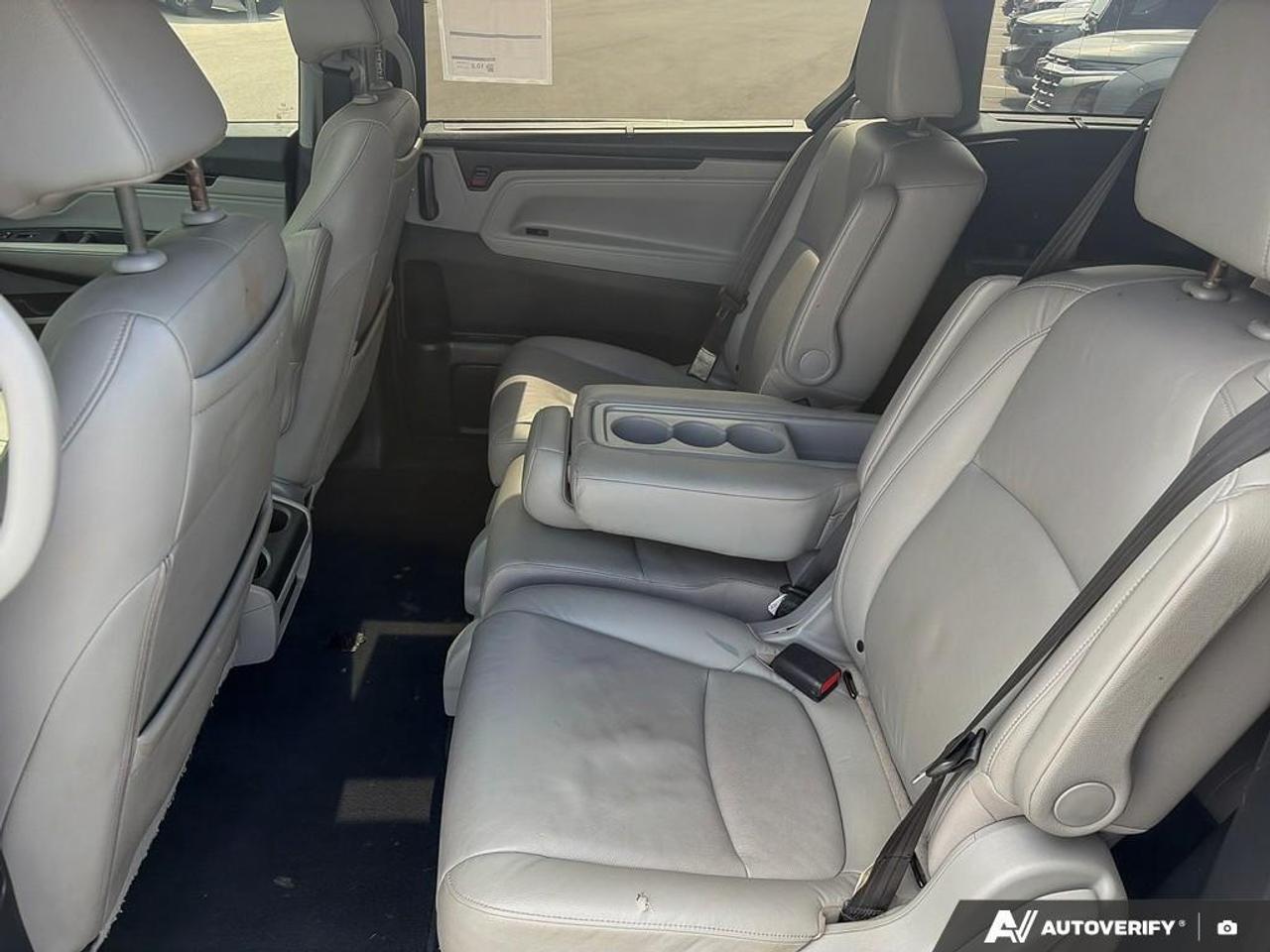 2019 Honda Odyssey Touring (A10) Passenger Van Photo