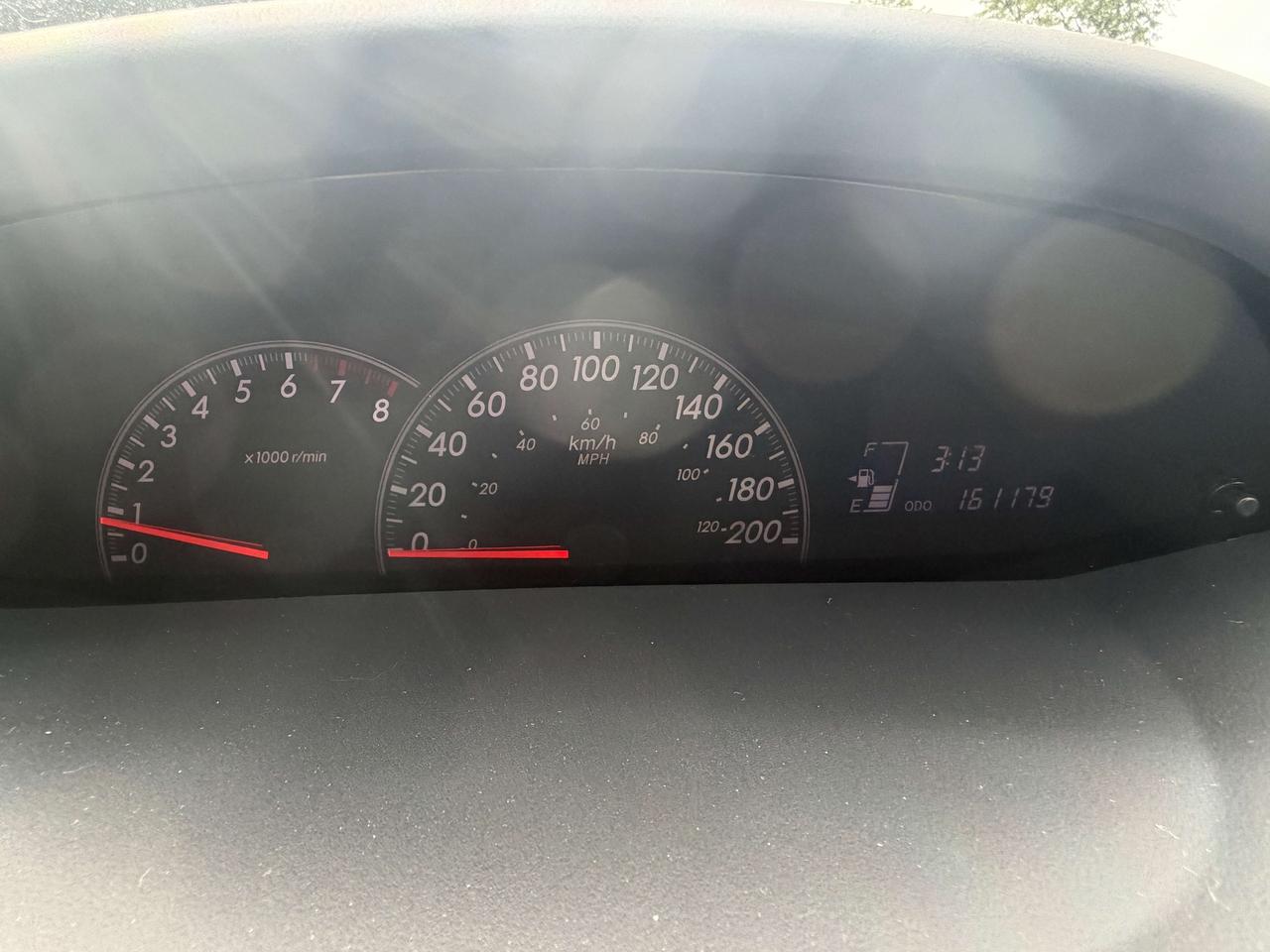 2007 Toyota Yaris LE !!! YES ONLY 160987 KMS !!! AUTO !! CERTIFIED ! Photo