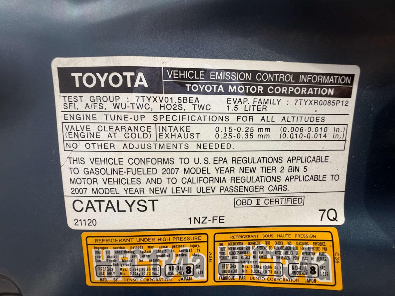 2007 Toyota Yaris LE !!! YES ONLY 160987 KMS !!! AUTO !! CERTIFIED ! Photo