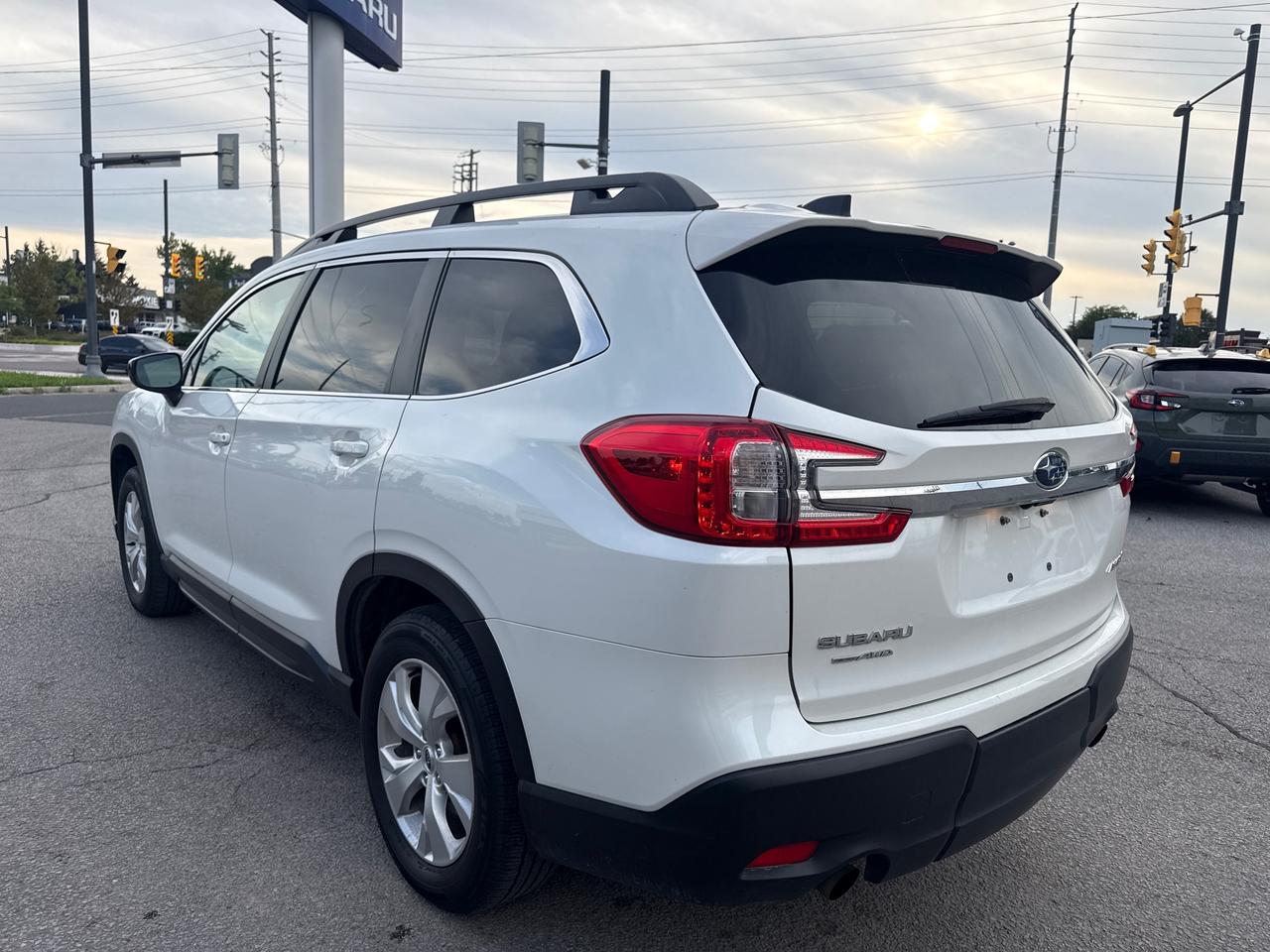 2024 Subaru ASCENT Convenience 8-Passenger (CVT) 4dr All-Wheel Drive Photo