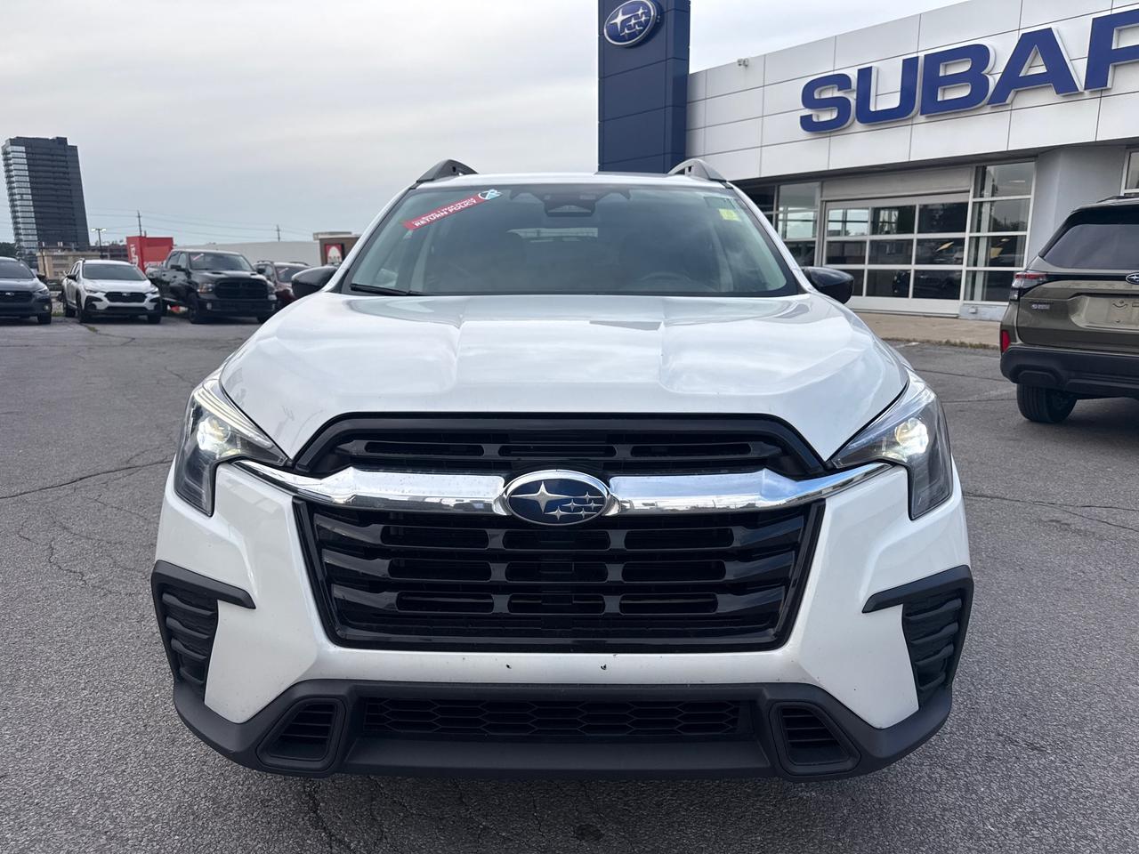 2024 Subaru ASCENT Convenience 8-Passenger (CVT) 4dr All-Wheel Drive Photo1