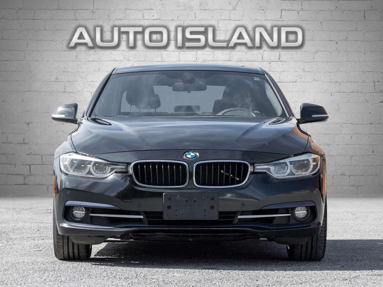 2017 BMW 3 Series 330i xDrive Sport-Line -NAVI-Comfort Access-LED-Dealer Serviced-NO Accidents Photo1