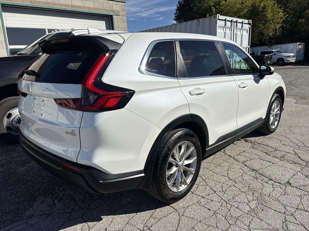 2023 Honda CR-V Ex-L Clean Carfax/One Owner Photo