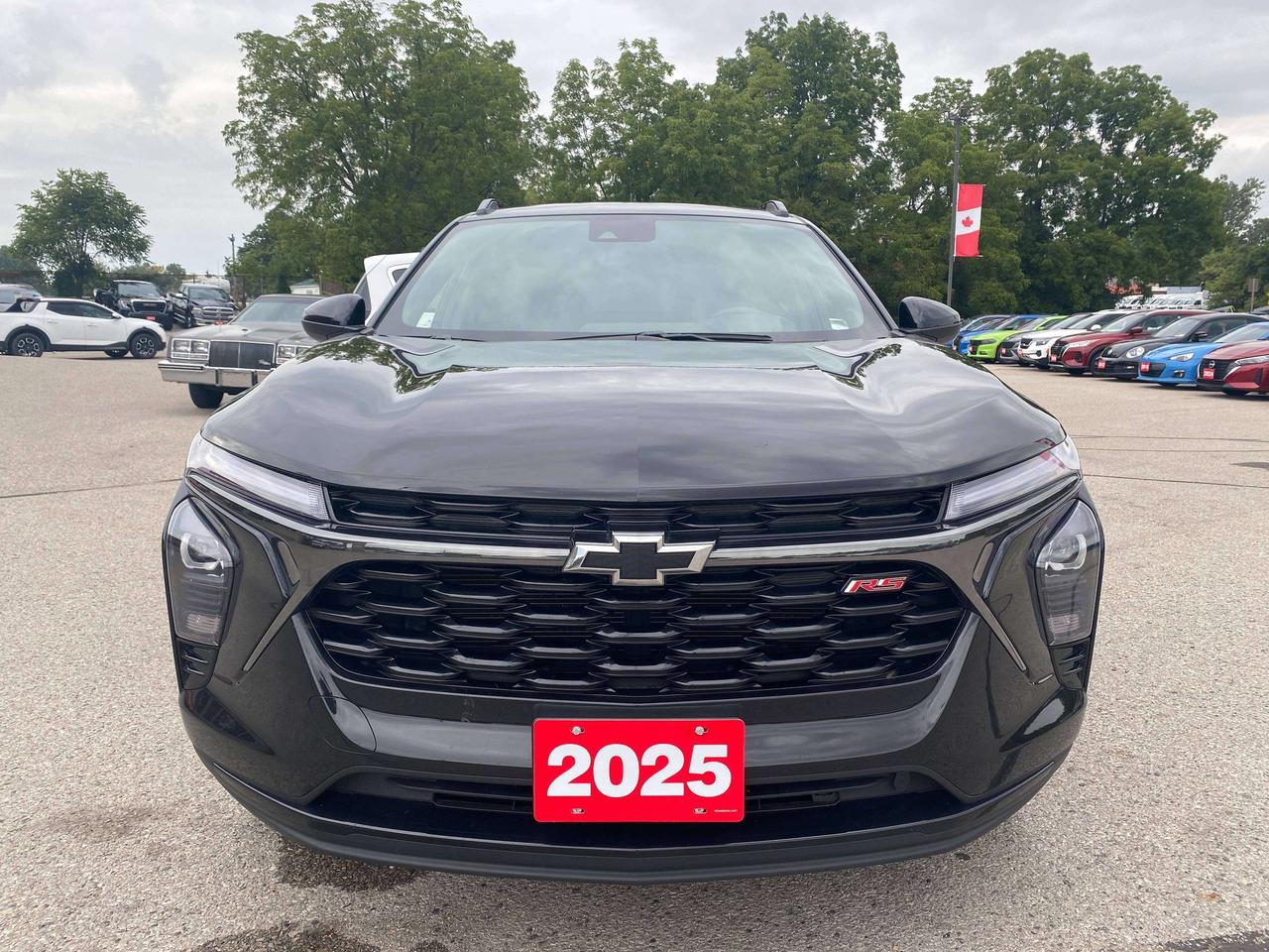 2025 Chevrolet Trax 2RS, HEATED LEATHER, REMOTE START, BACKUP CAM, 2WD Photo