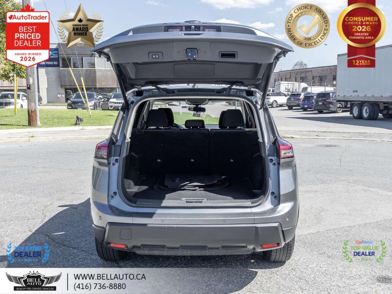 2024 Nissan Rogue SV Moonroof   B.CAM   PANO   B.SPOT   NOACCIDENT Photo