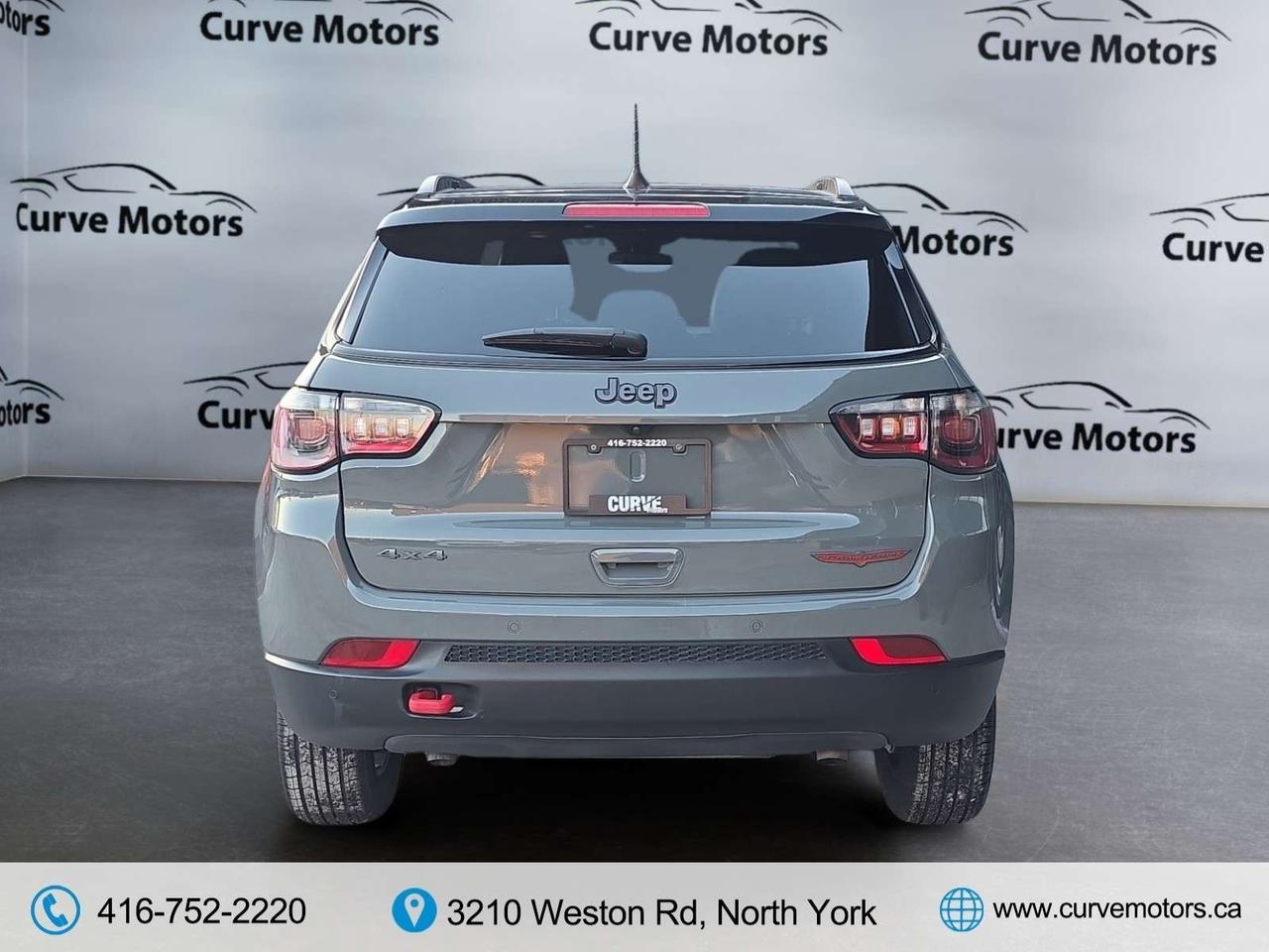 2024 Jeep Compass Trailhawk 4x4 * CARPLAY / CAMERA / DRIVER ASSIST / LOW KM / LED LIGHTS Photo