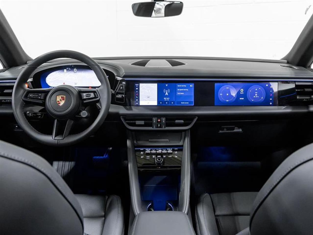 2025 Porsche Macan  Photo