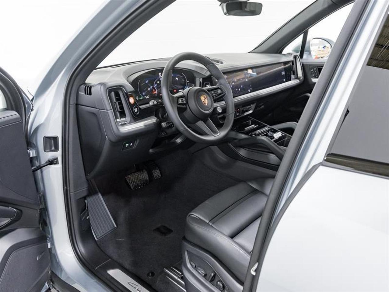 2026 Porsche Cayenne  Photo