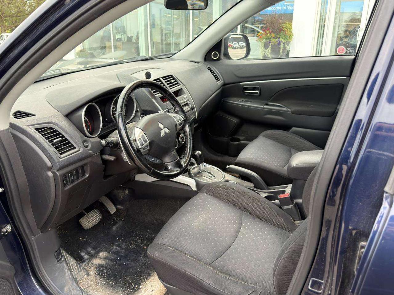 2012 Mitsubishi RVR AWD 4dr CVT GT Photo
