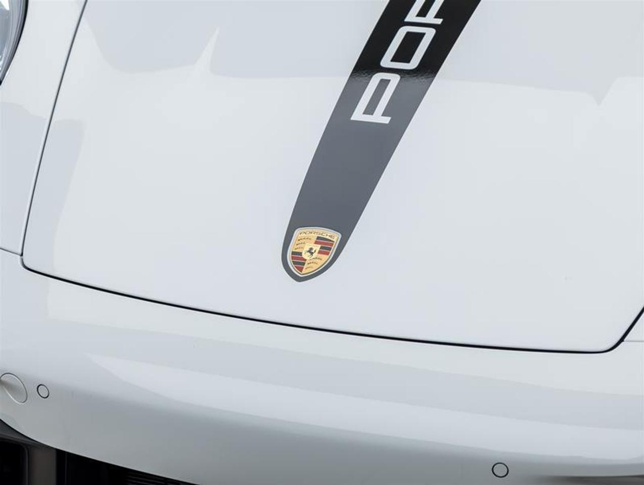 2025 Porsche 911  Photo