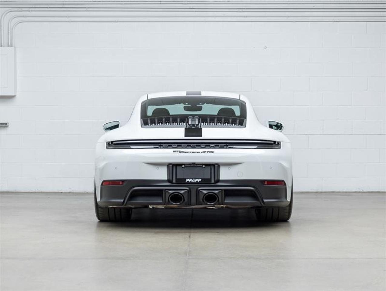 2025 Porsche 911  Photo