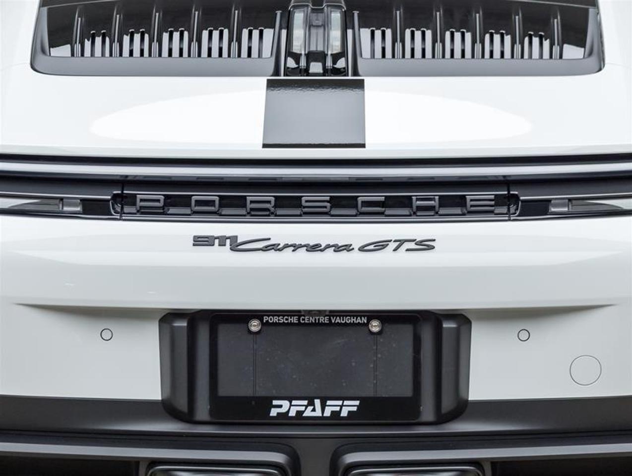 2025 Porsche 911  Photo