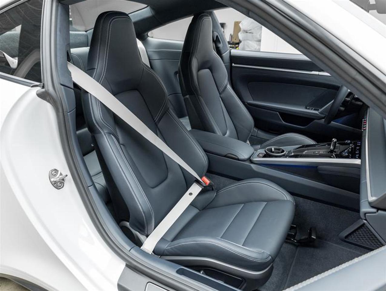 2025 Porsche 911  Photo