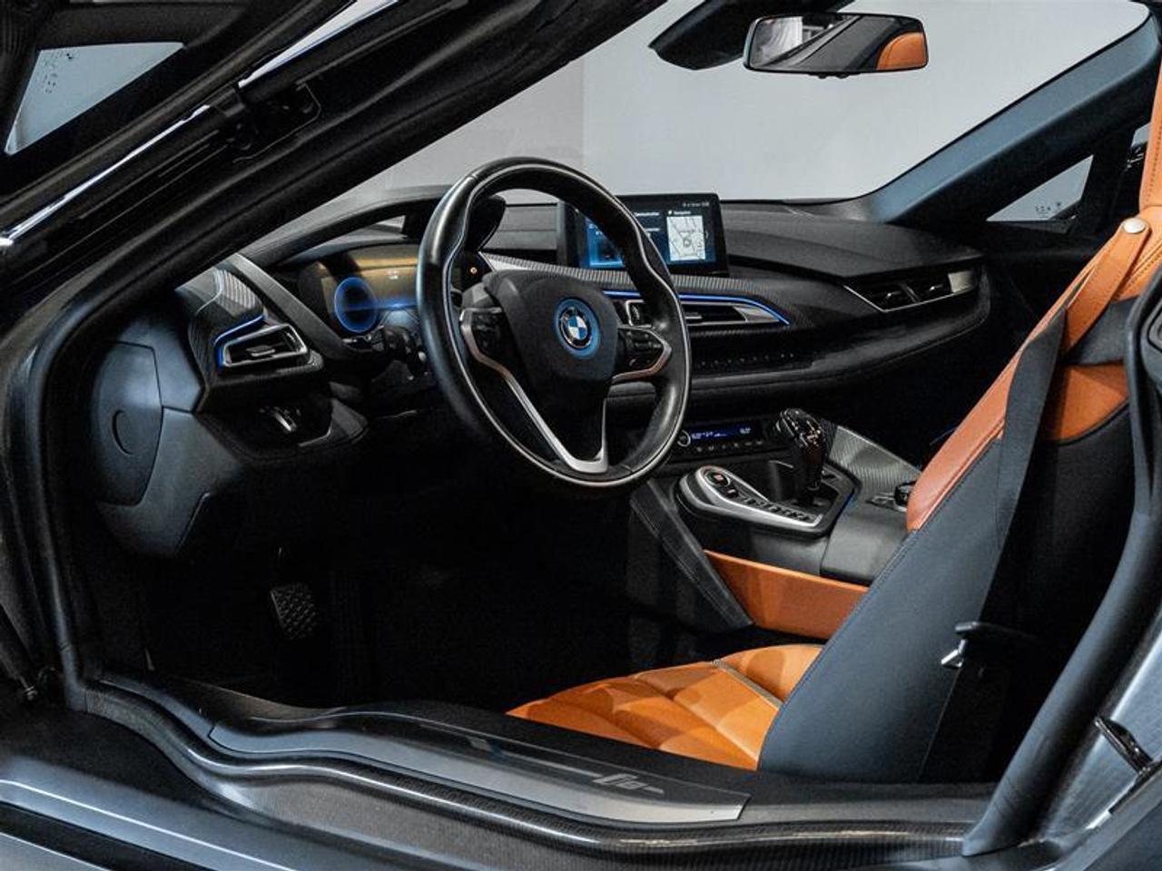 2019 BMW i8 Base 2dr All-Wheel Drive Roadster Photo