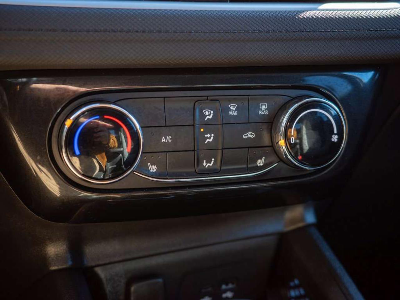 2026 Chevrolet TrailBlazer LT - Blind Spot Monitor   Heated Steering Wheel Photo
