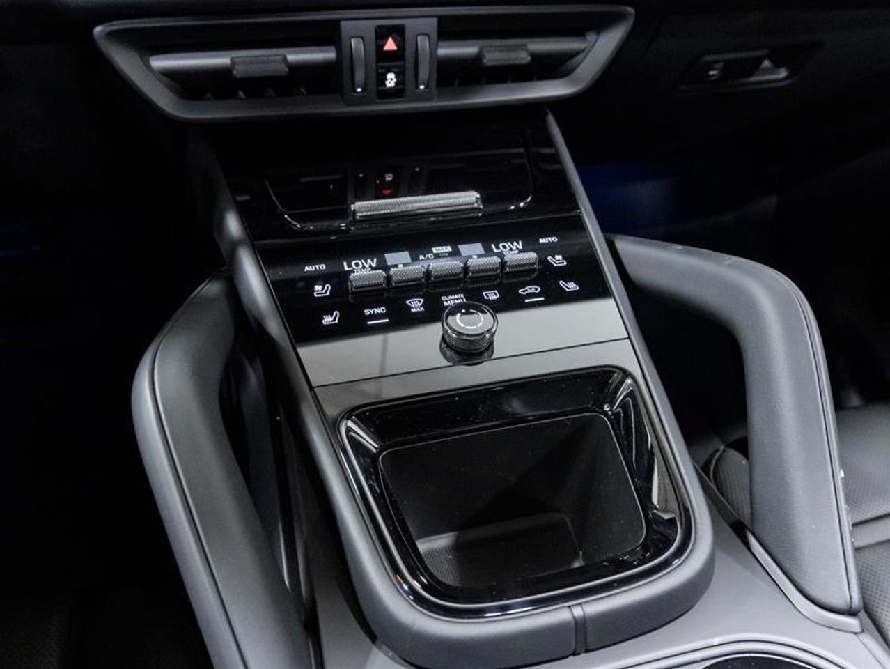 2026 Porsche Cayenne  Photo