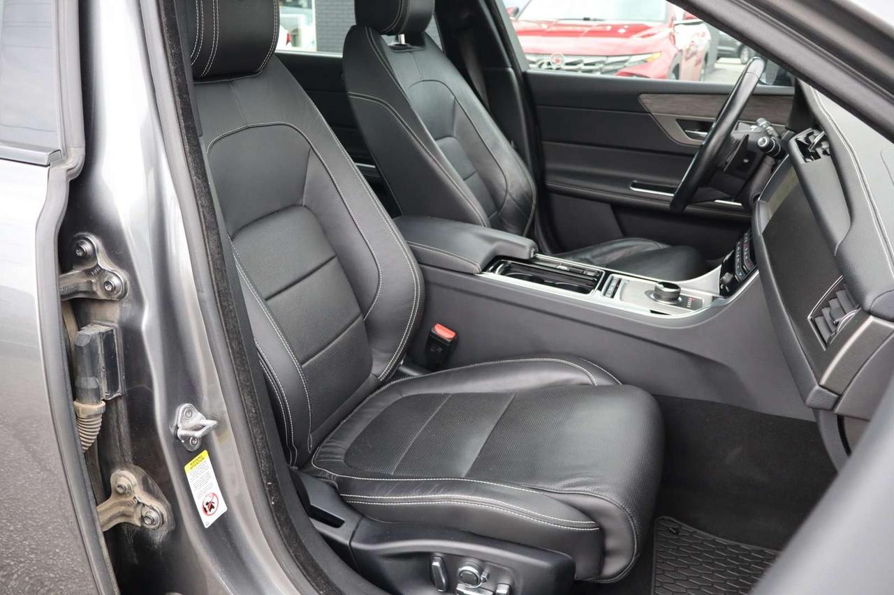 2017 Jaguar XF S AWD V6   ACCIDENT FREE   Meridian   HUD   Safety Certified Photo