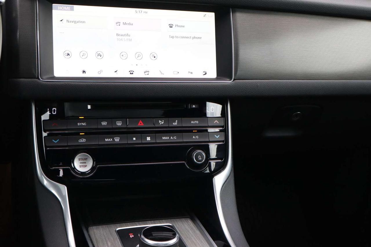 2017 Jaguar XF S AWD V6   ACCIDENT FREE   Meridian   HUD   Safety Certified Photo