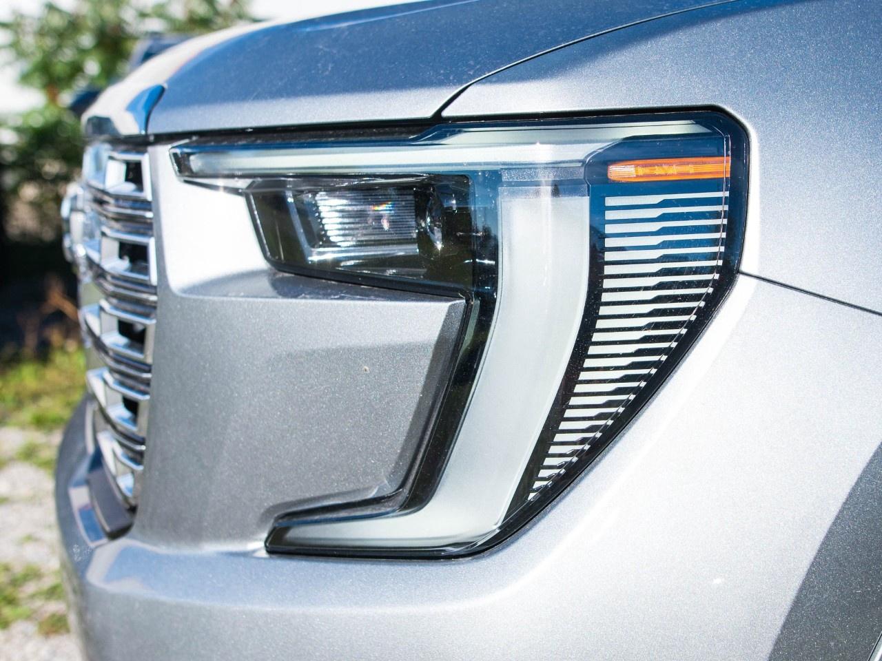 2027 GMC Acadia AWD DENALI Photo