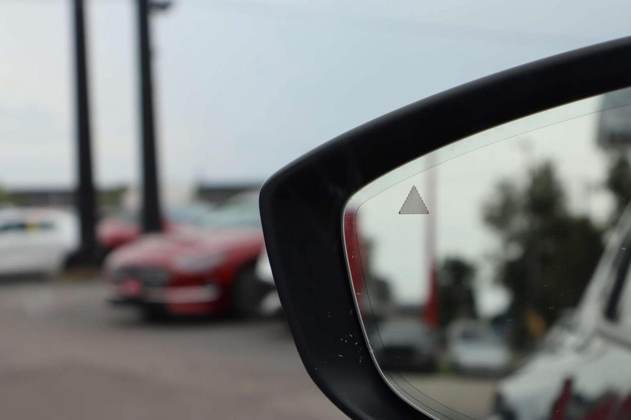 2023 Mazda CX-50 GT AWD Photo