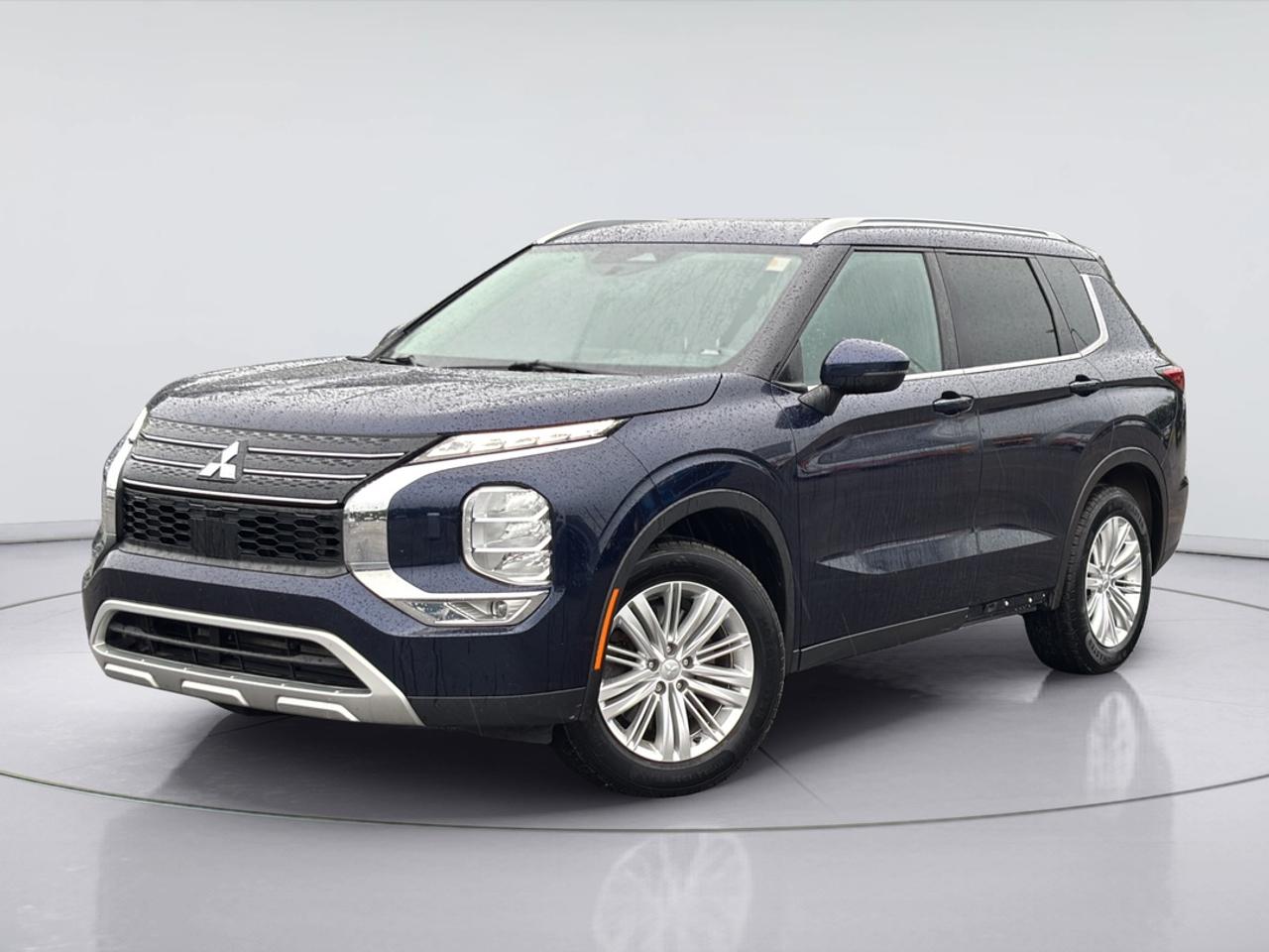 2022 Mitsubishi Outlander SE Photo
