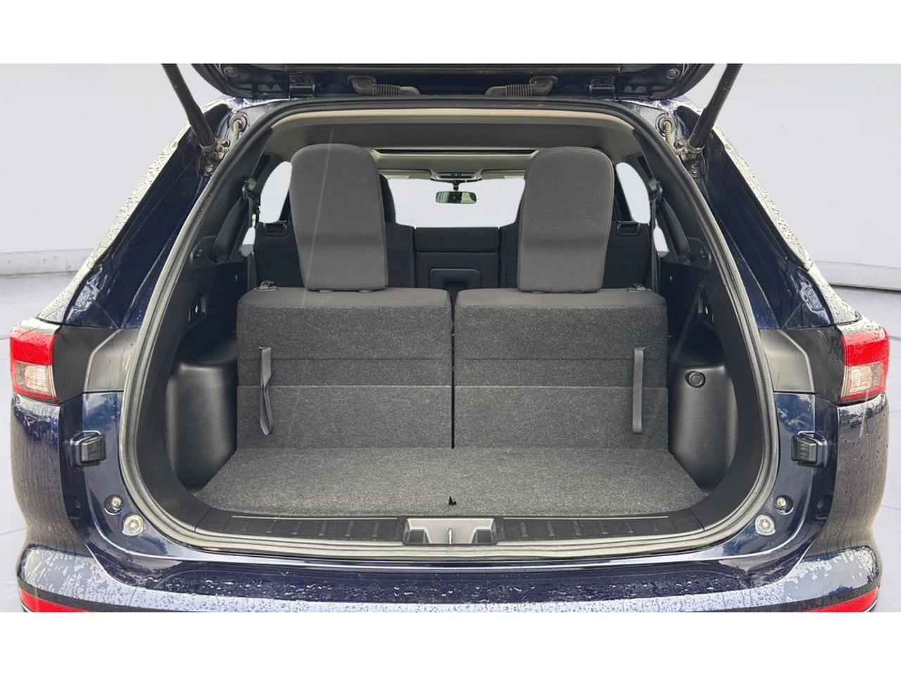 2022 Mitsubishi Outlander SE Photo