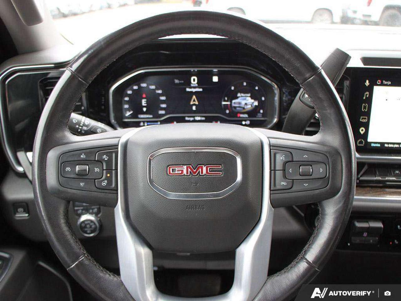 2022 GMC Sierra 1500 ELEVATION, 2.7L 4-CYL, 4X4, ALLOYS, CLOTH, 1-OWNER, MACMASTER ORIGINAL, CERTIFIED PREOWNED! Photo