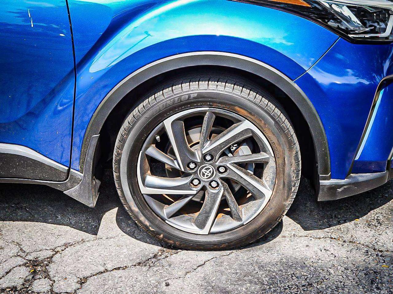 2020 Toyota C-HR  Photo