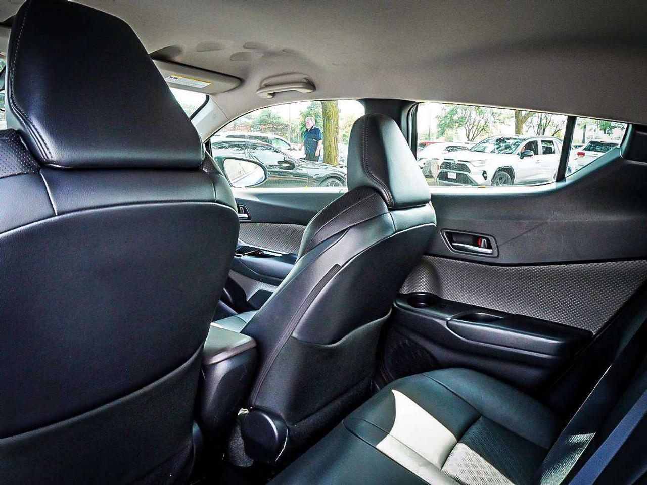 2020 Toyota C-HR  Photo