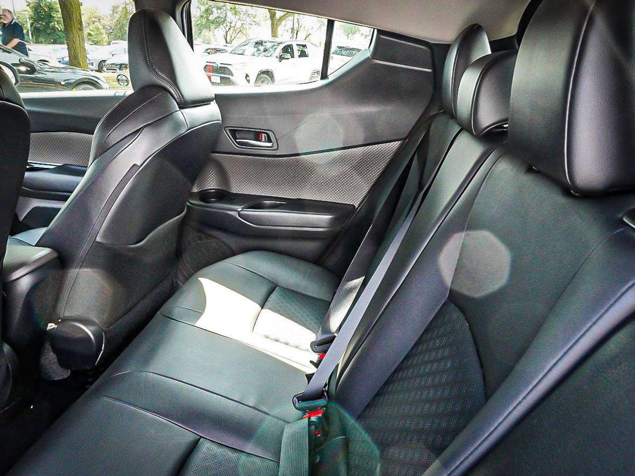 2020 Toyota C-HR  Photo