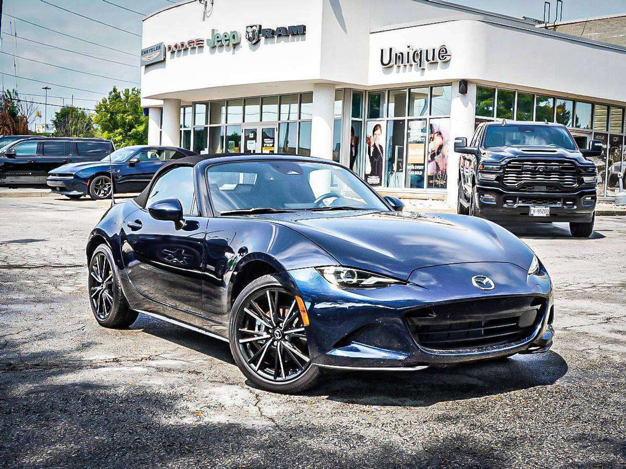 2025 Mazda MX-5  Photo5
