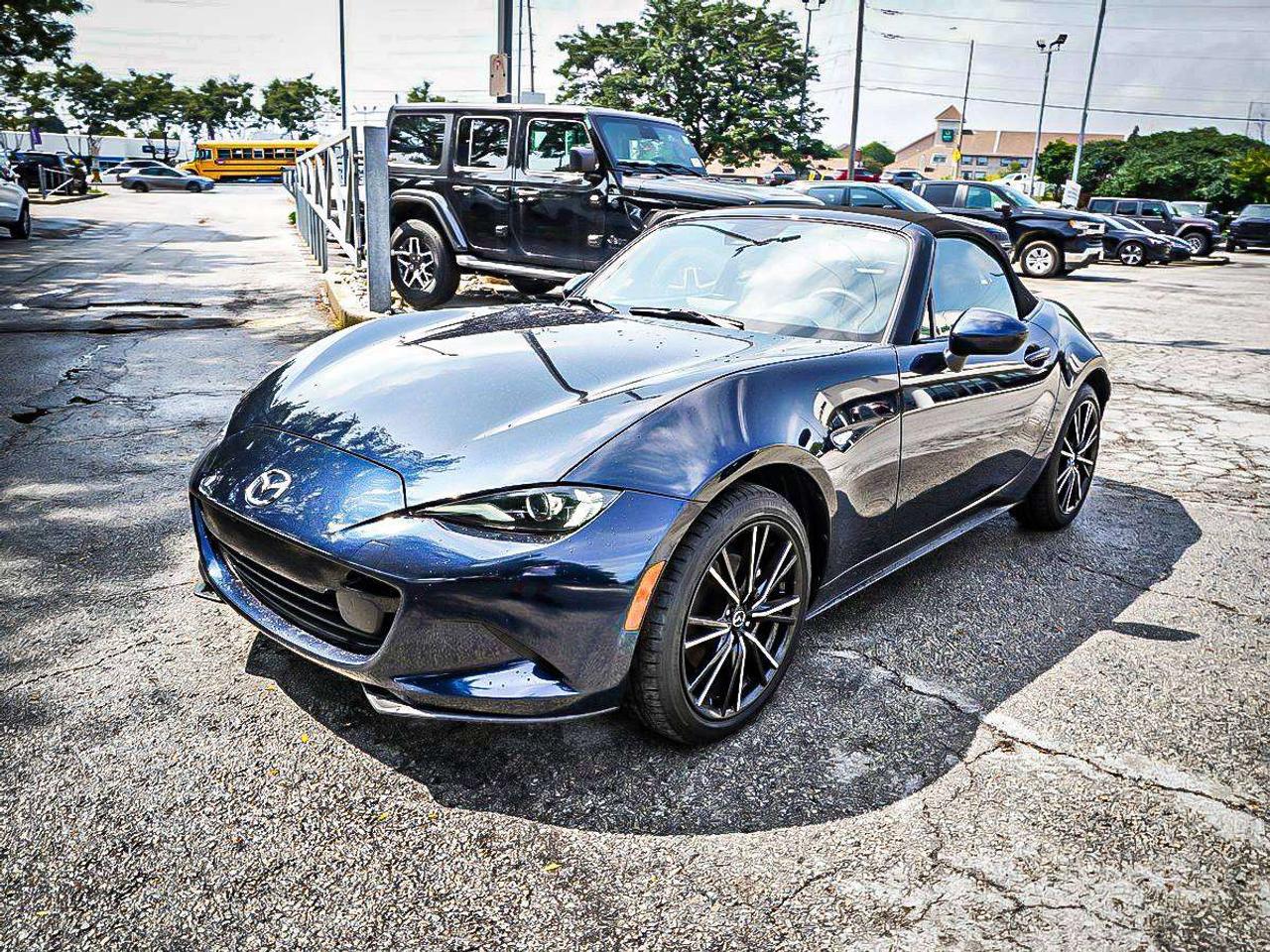 2025 Mazda MX-5  Photo