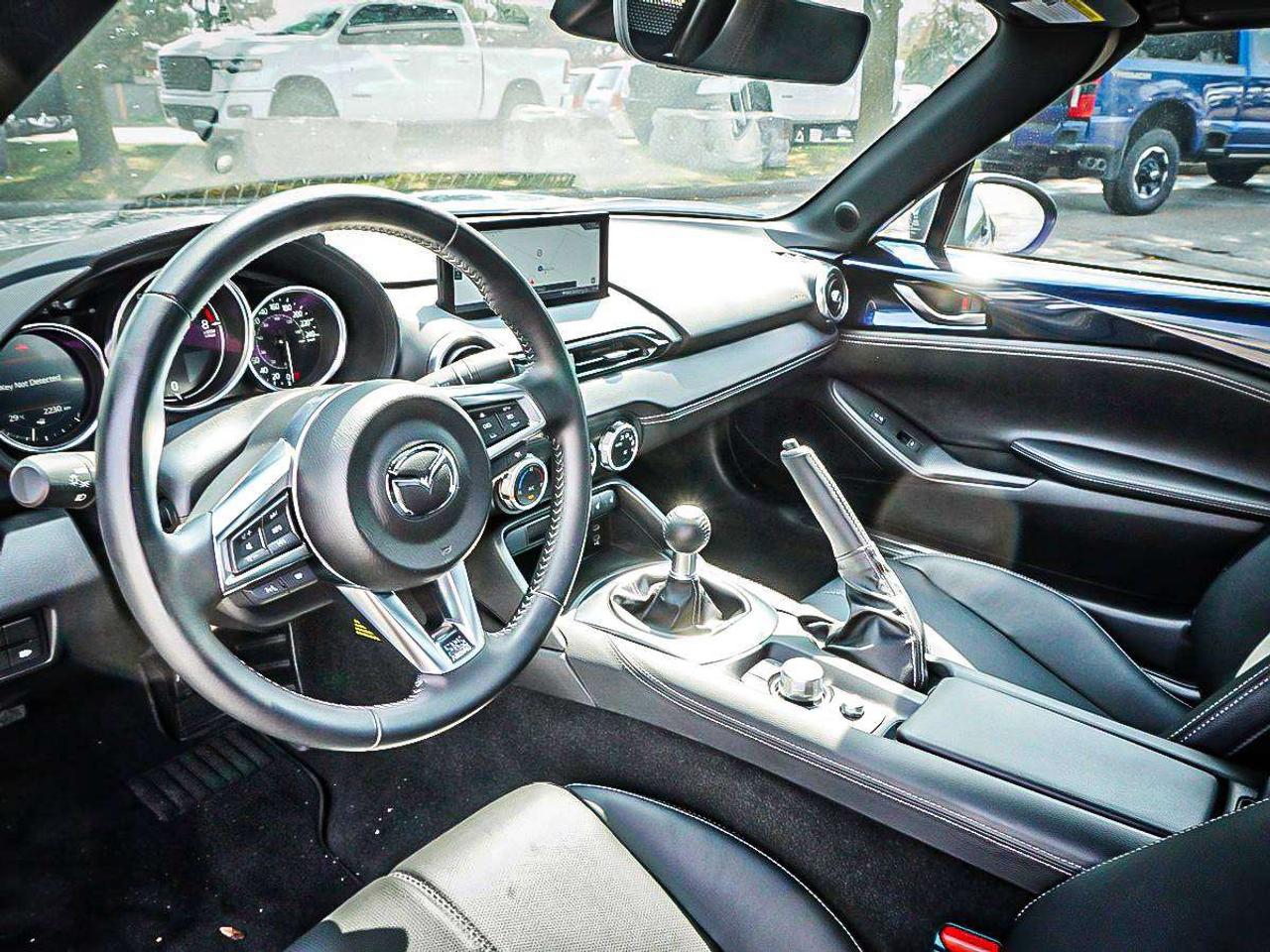 2025 Mazda MX-5  Photo