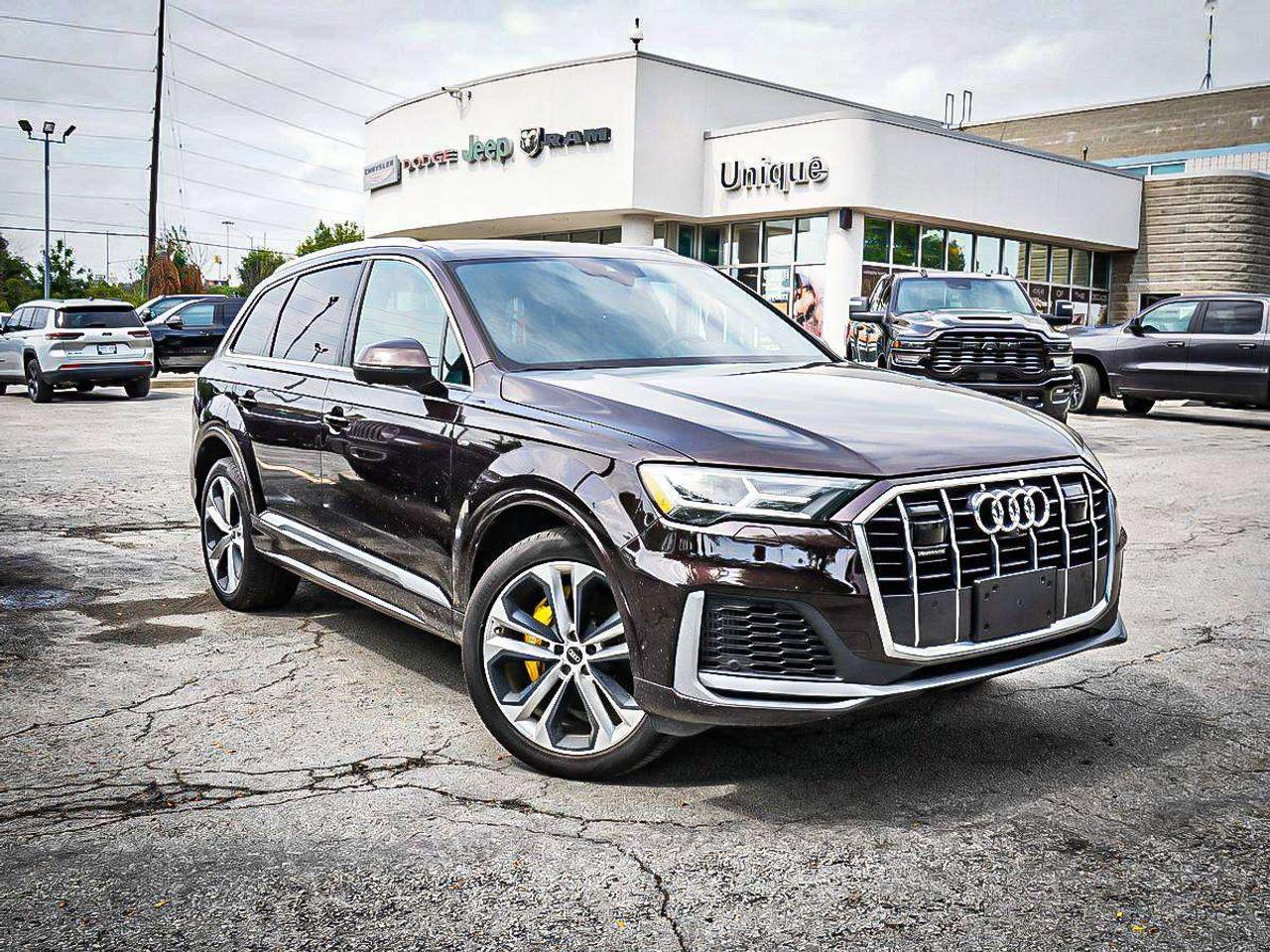 2022 Audi Q7  Photo1
