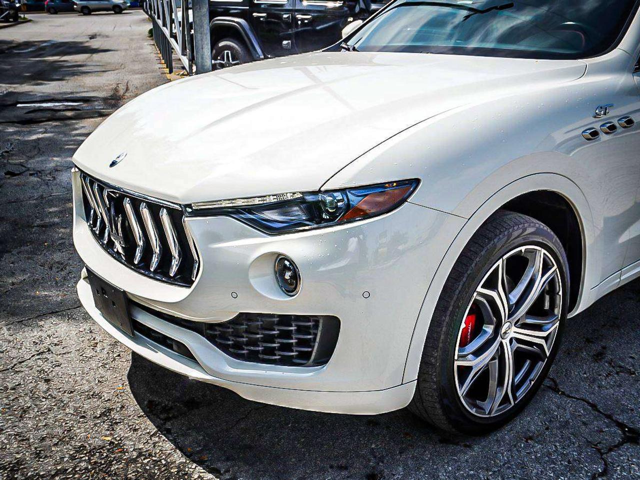 2023 Maserati Levante  Photo