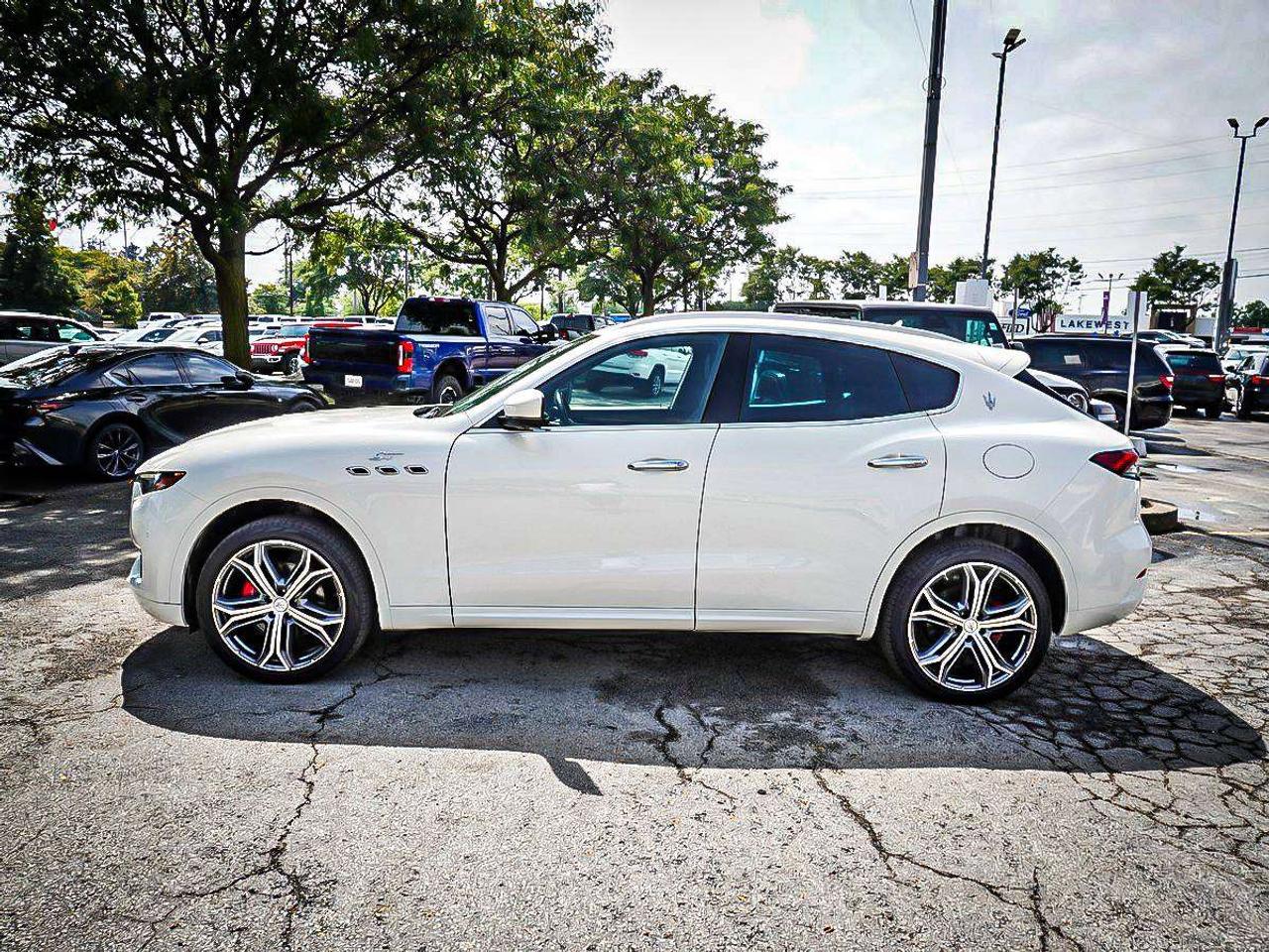 2023 Maserati Levante  Photo