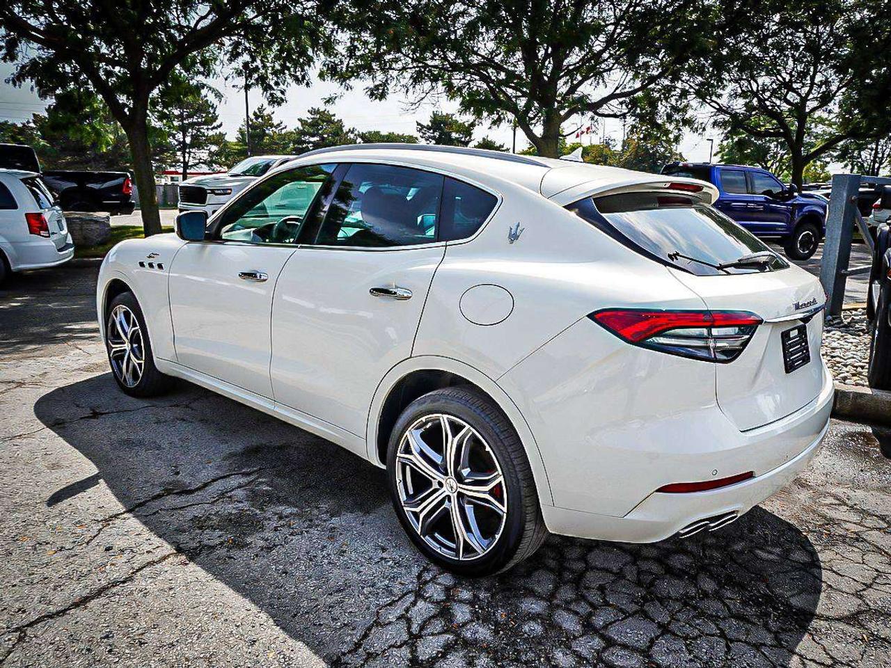 2023 Maserati Levante  Photo