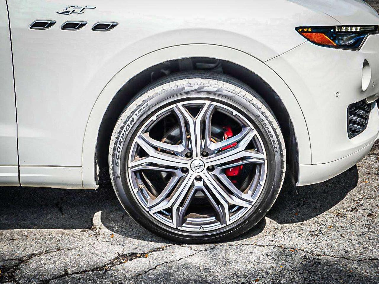 2023 Maserati Levante  Photo