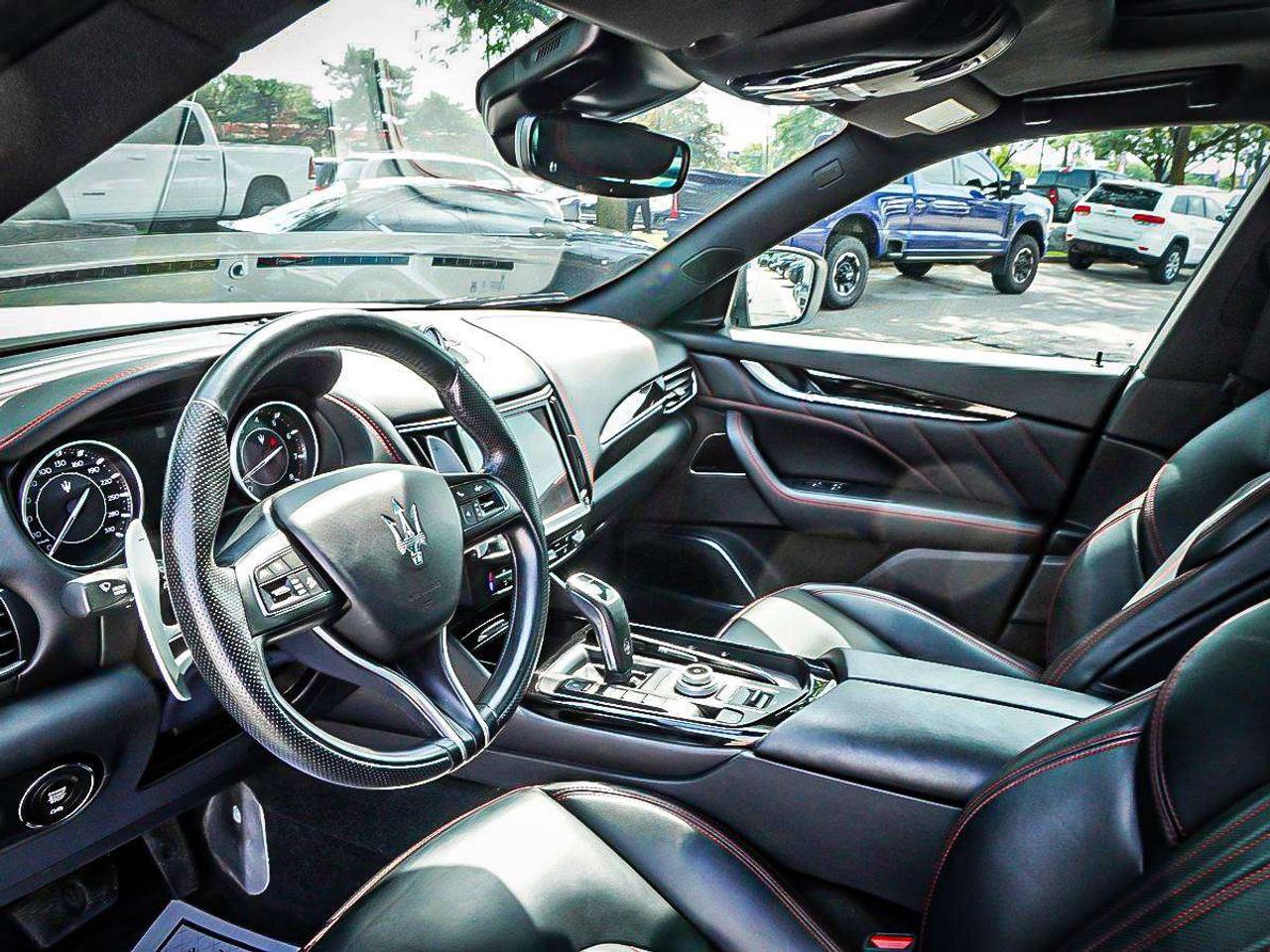 2023 Maserati Levante  Photo
